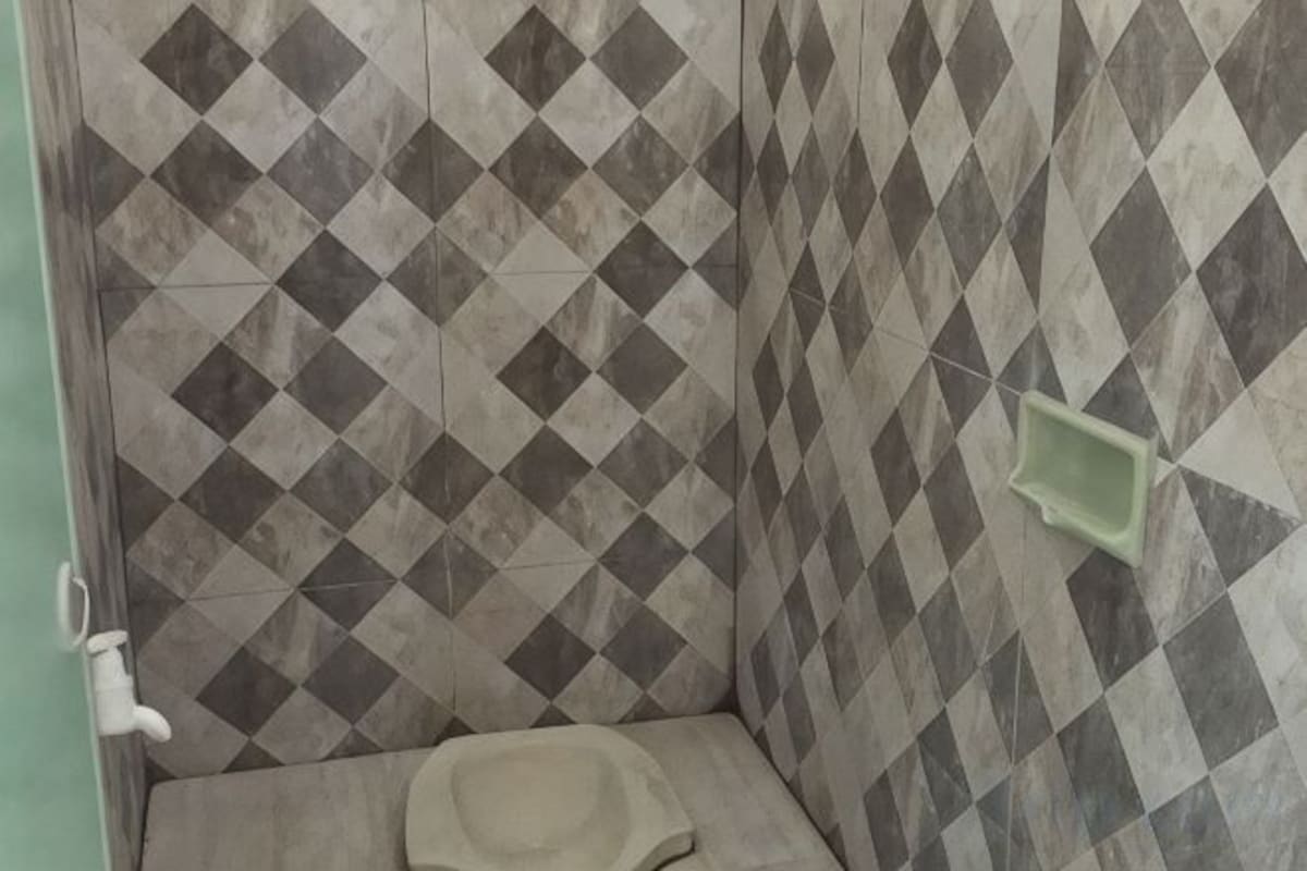 Bathroom | Shower, towels