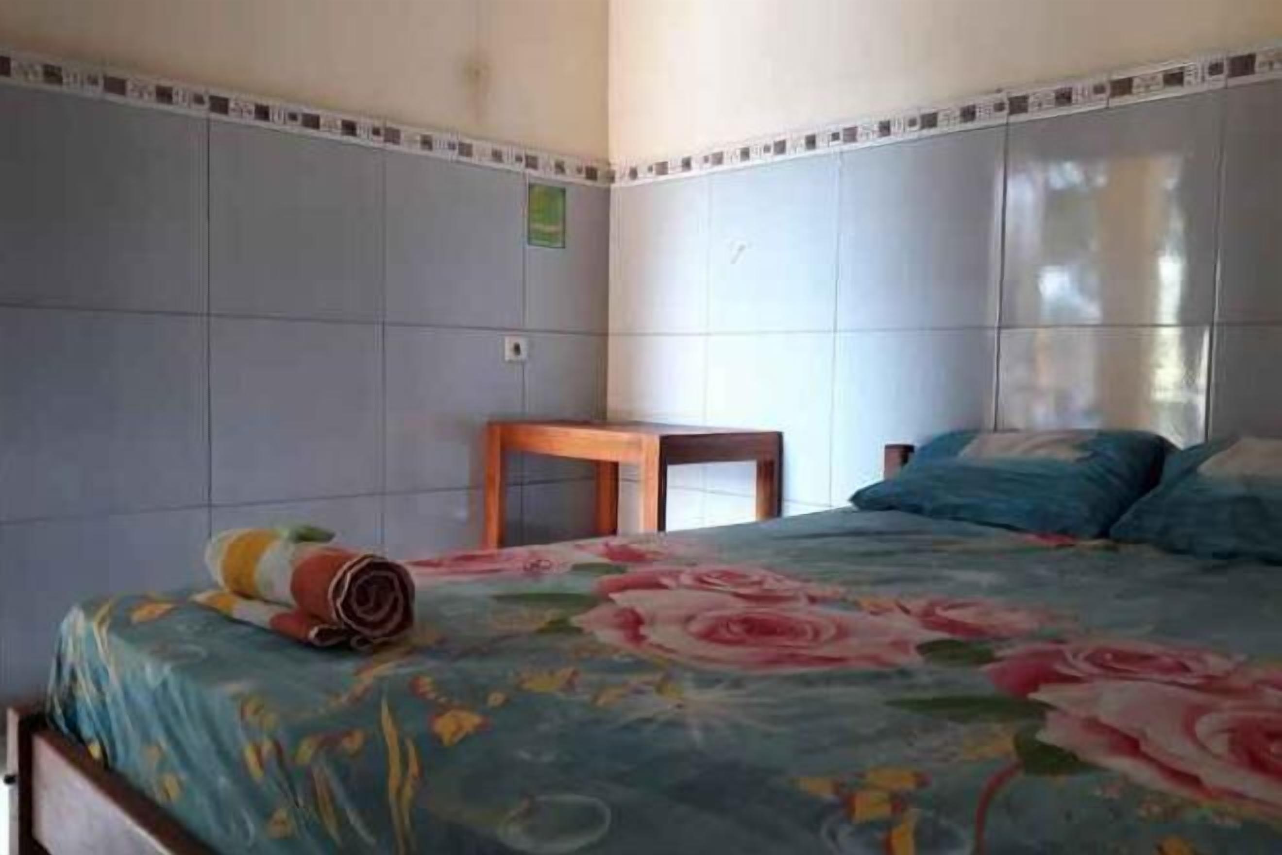 โต๊ะทำงาน, Wi-Fi ฟรี, ผ้าปูที่นอน