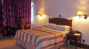 Individualmente decorados, individualmente mobiliados, escrivaninha