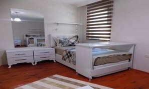 华丽双人房 | 办公桌、免费 WiFi