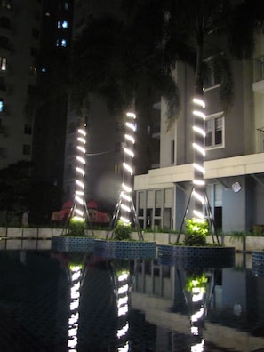 Exterior - Colombo lights - Luxury Two Bedroom Apartment (Colombo 02)