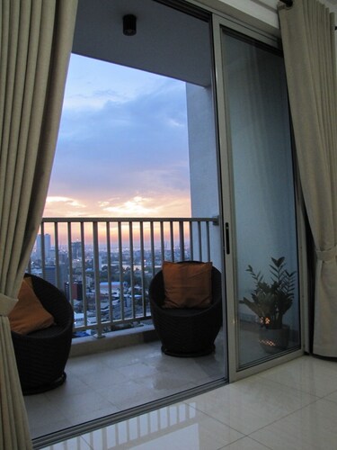Colombo lights - Luxury Two Bedroom Apartment