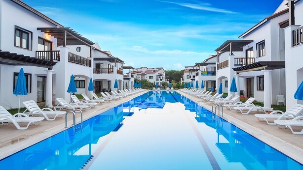 Outdoor pool - Fun & Sun River Resort - All Inclusive (Serik)