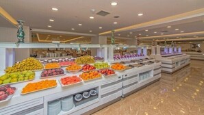 Buffet - Fun & Sun River Resort - All Inclusive (Serik)