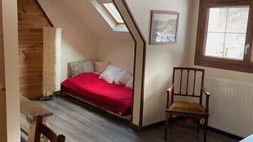 Suite Deluxe, salle de bains privée, vue montagne (3 épis gites de France)