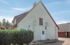 Exterior - Cozy apartment in Rostock with WiFi (Rostock)