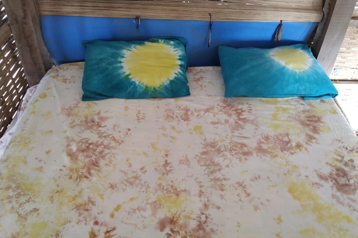 Nhà trên cây tiện nghi đơn giản | Bộ đồ giường cao cấp, phòng cách âm