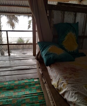 Comfort Tree House | Premium bedding, soundproofing, free cribs/infant beds, rollaway beds - Unspoiled South Gambia Paradise (Kartong)