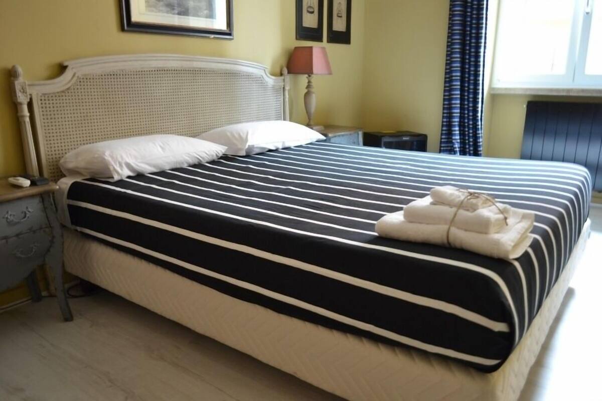 Desk, cots/infant beds, free WiFi