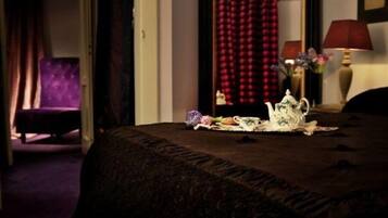 1 Schlafzimmer, Schreibtisch, Babybetten, kostenloses WLAN