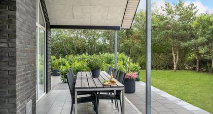 Beautiful home in Tarm with sauna
