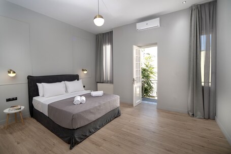 Plaka Arch Suites - Image 5