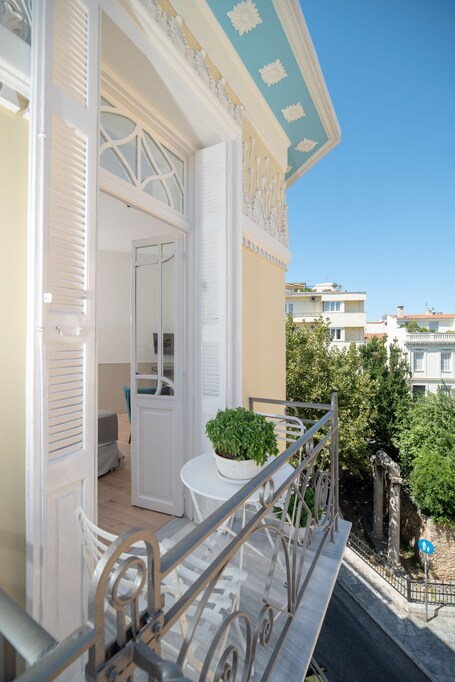 Plaka Arch Suites - Image 41