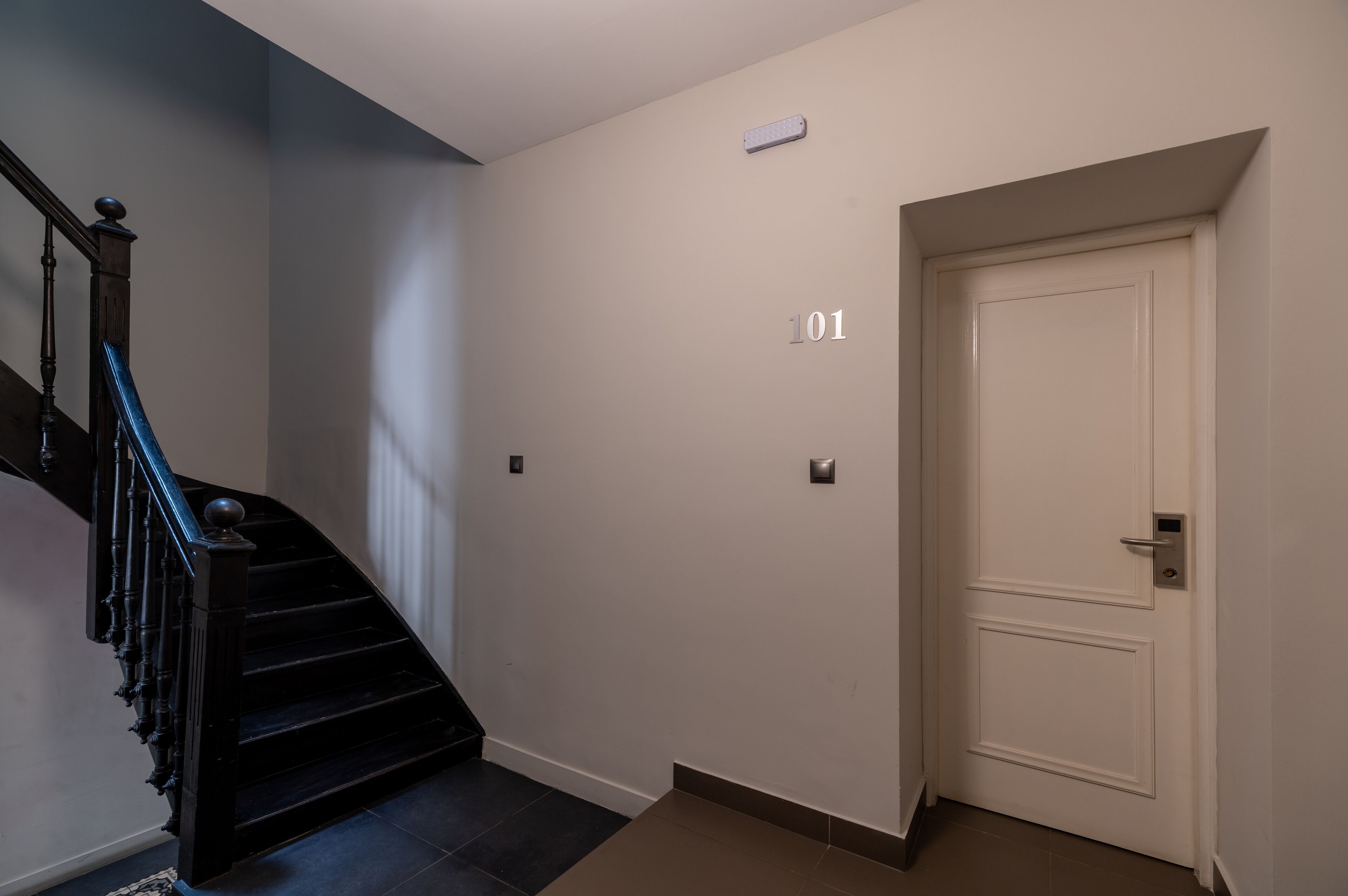 junior suite | premium bedding, minibar, in-room safe, desk