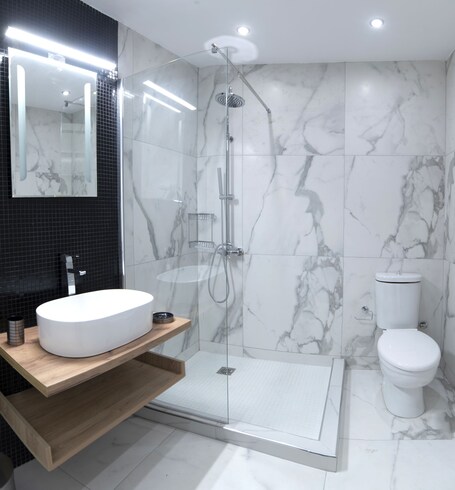 Plaka Arch Suites - Image 8