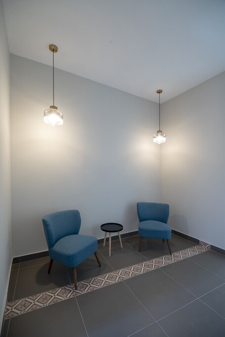 Plaka Arch Suites - Image 32