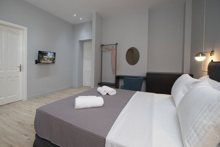 Plaka Arch Suites - Image 44