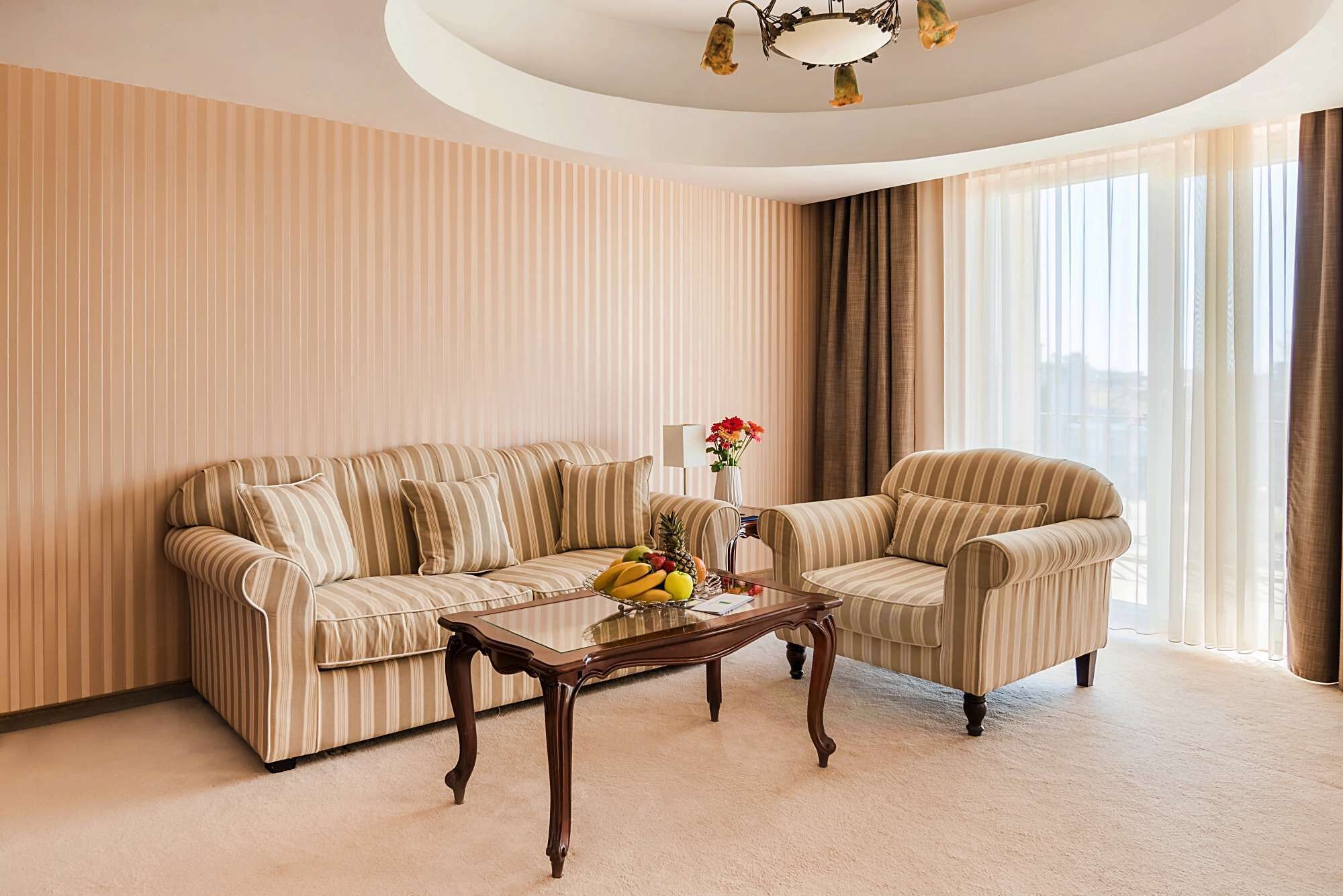 Executive-dobbeltværelse - 1 soveværelse | Stue | Fladskærms-tv