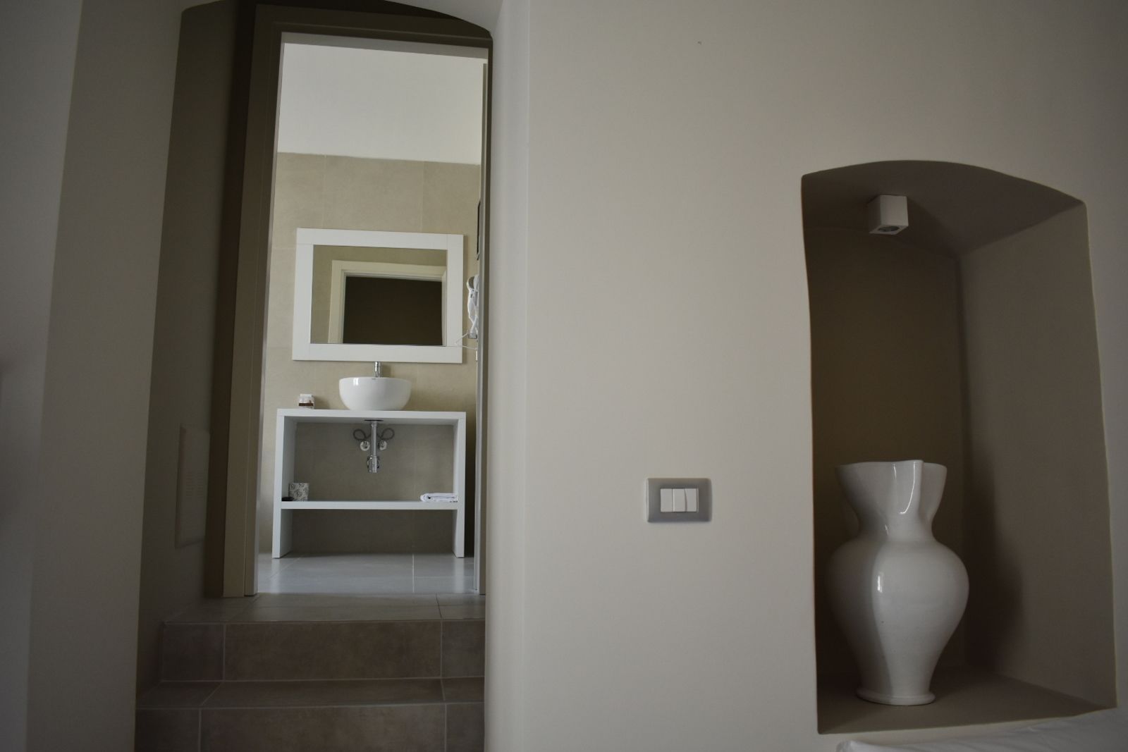 Photo - Gatto Bianco Duchessa