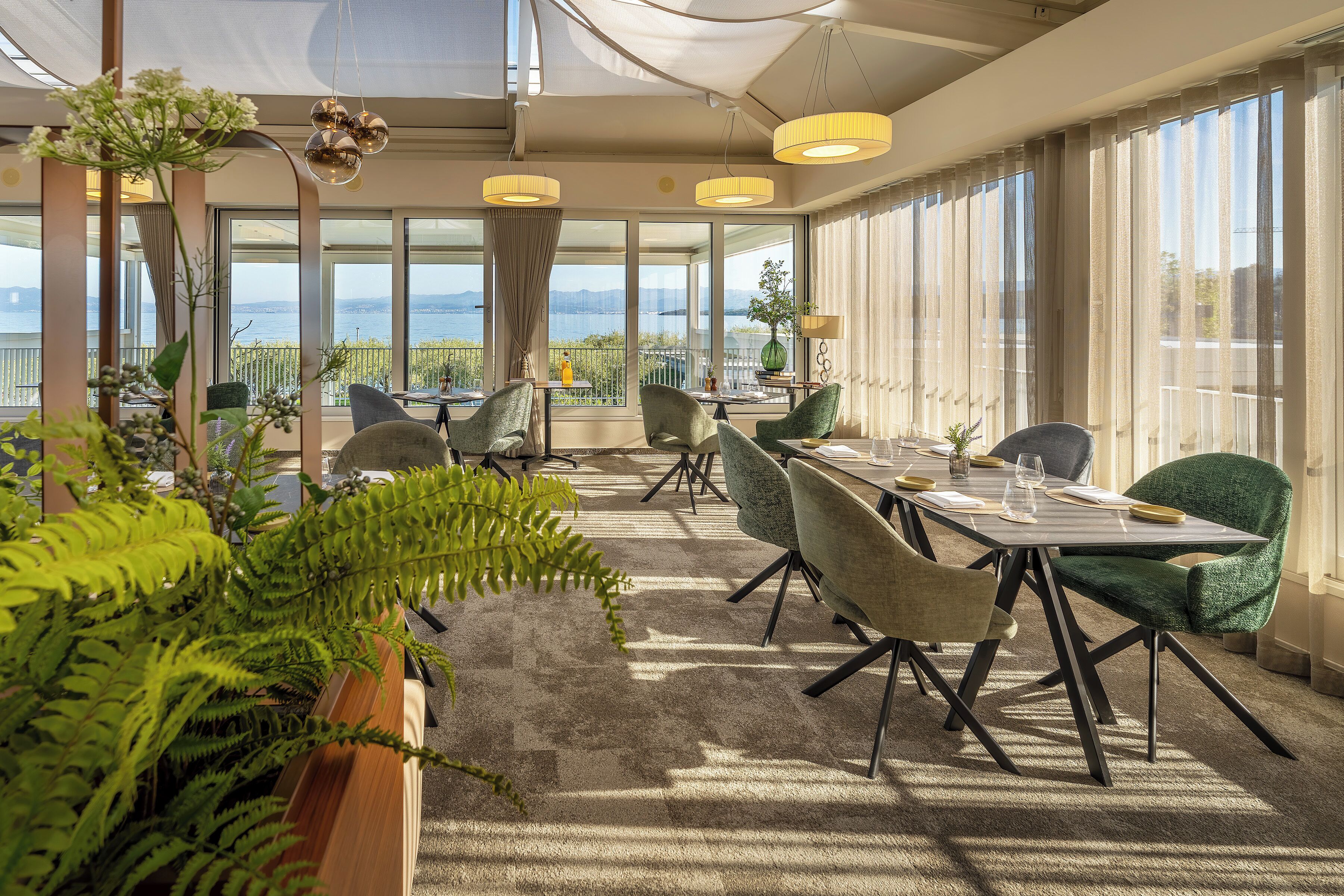 2 restaurants, local cuisine