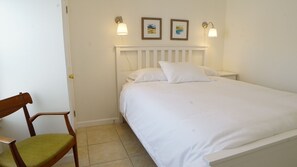 3 camere, una scrivania, ferro/asse da stiro, Wi-Fi gratuito