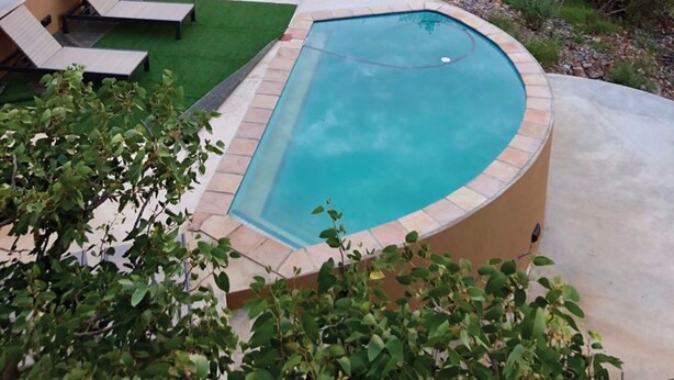 Utomhuspool