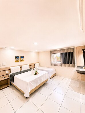 Triple Room, Multiple Beds | Desk, free WiFi, bed sheets