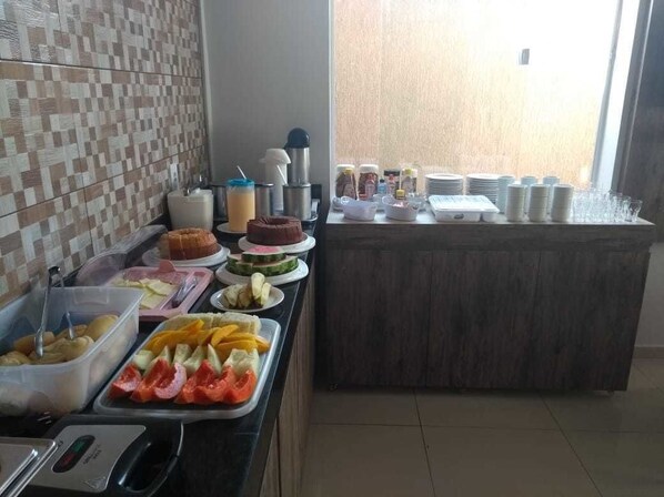 Petit déjeuner buffet compris tous les jours