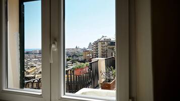 Apartment, 2 Schlafzimmer | Ausblick vom Zimmer