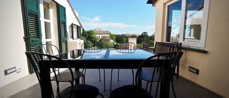 Apartment, 2 Bedrooms | Terrace/patio