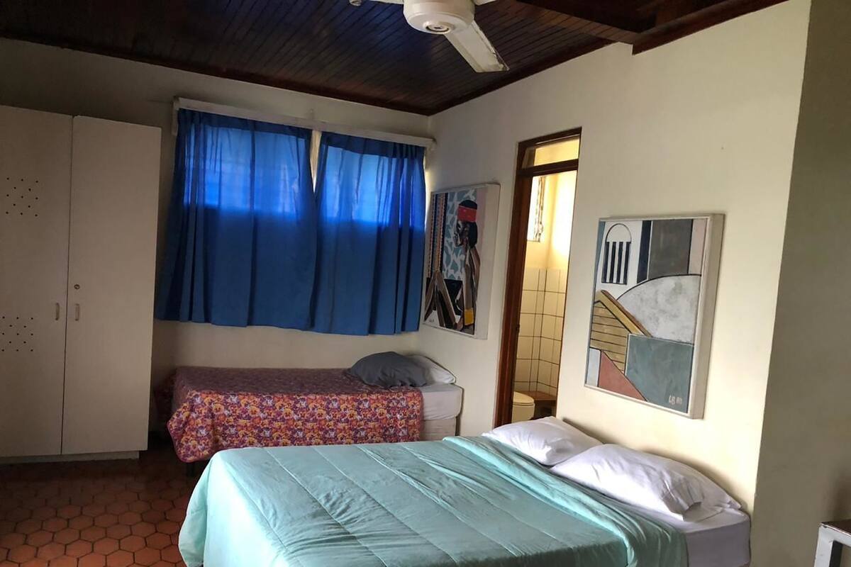 Premium bedding, down comforters, minibar, desk