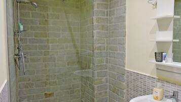 Doppelzimmer | Badezimmer