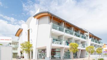 Mostrador para check-in y check-out