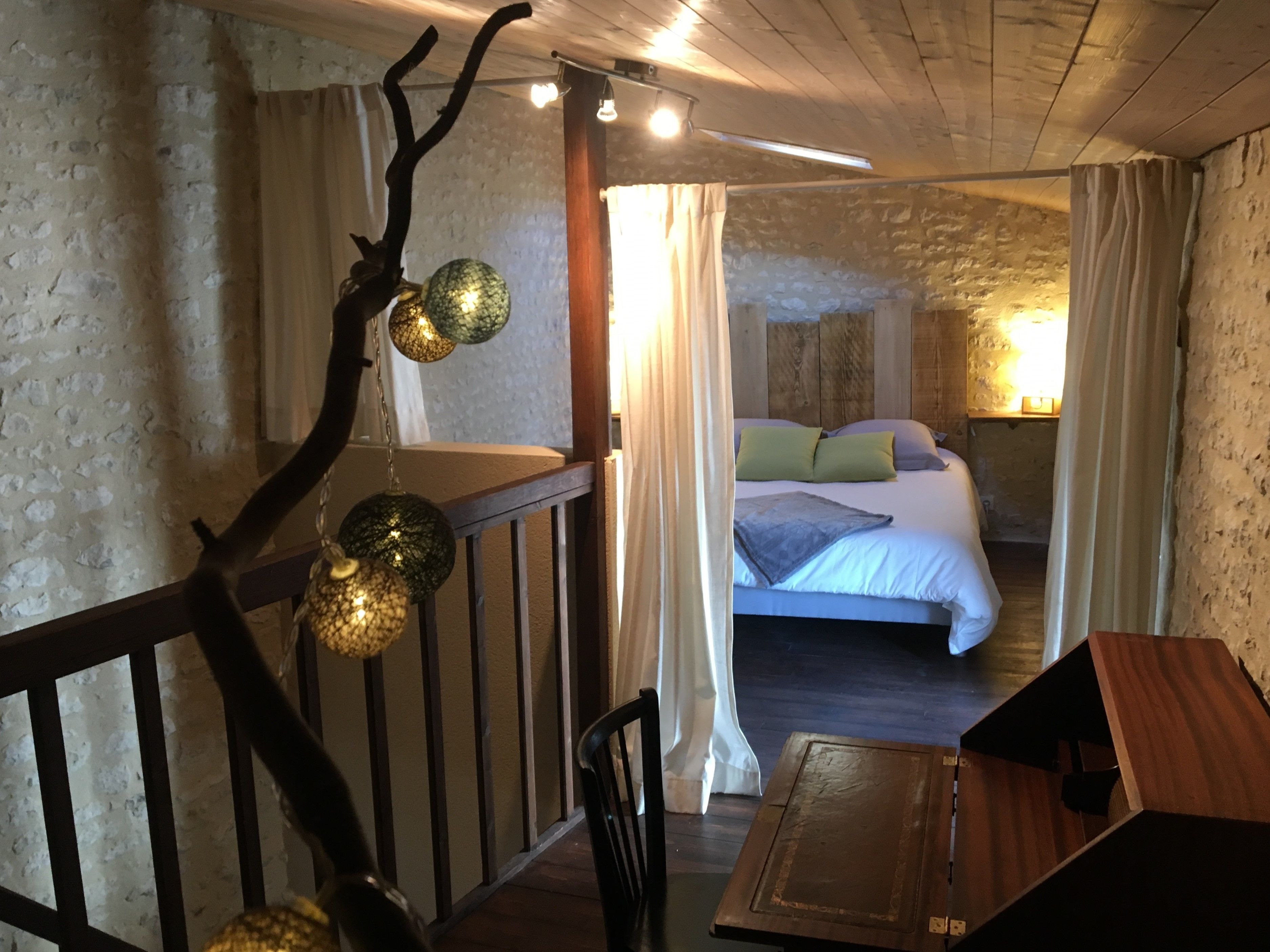 Habitació familiar (Grande Champagne) | 1 dormitori, roba de llit d'alta qualitat i decoració individual 