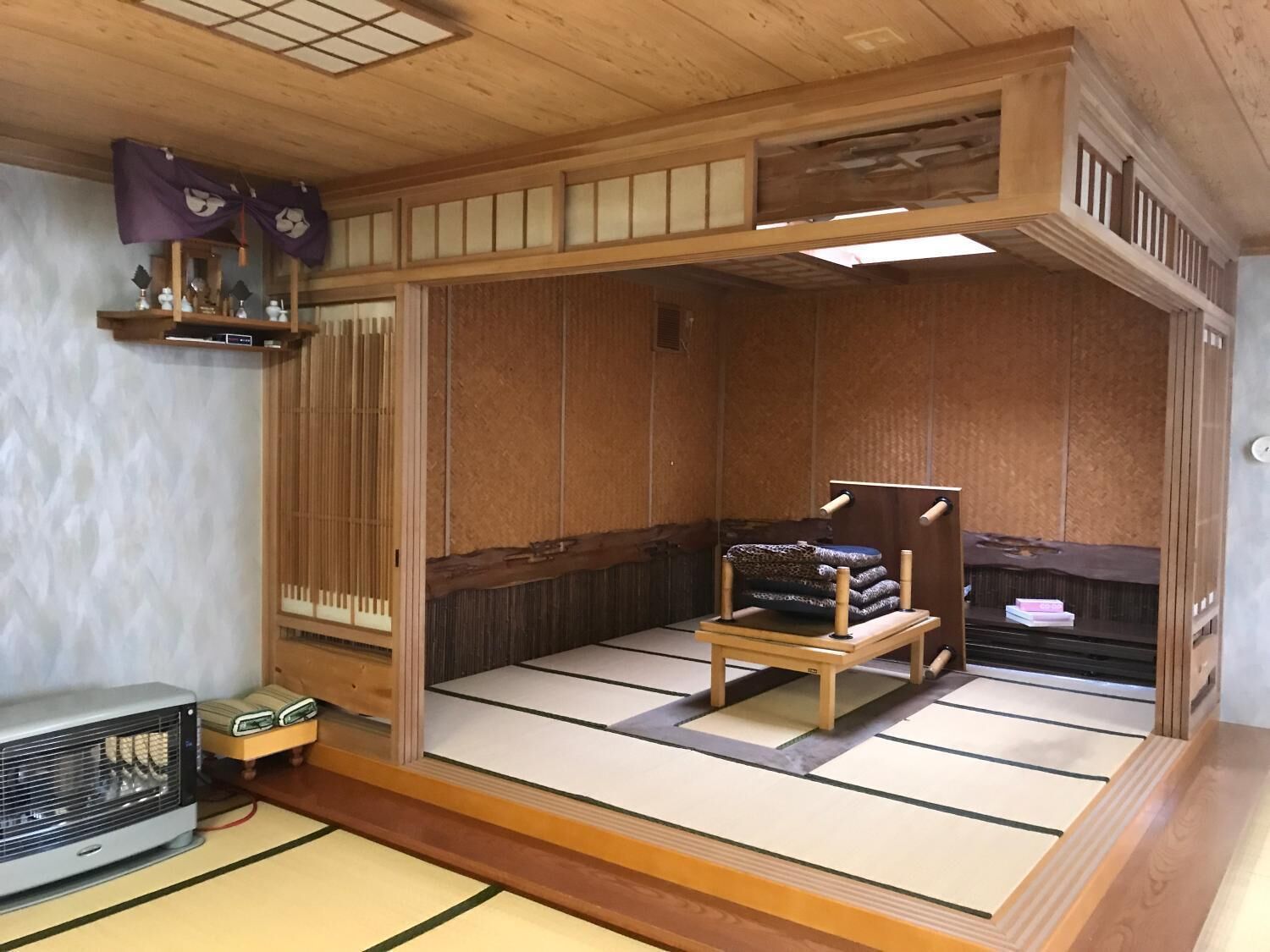 Casa clásica (Private Vacation Home) | 1 habitación, tabla de planchar con plancha, wifi gratis y ropa de cama 