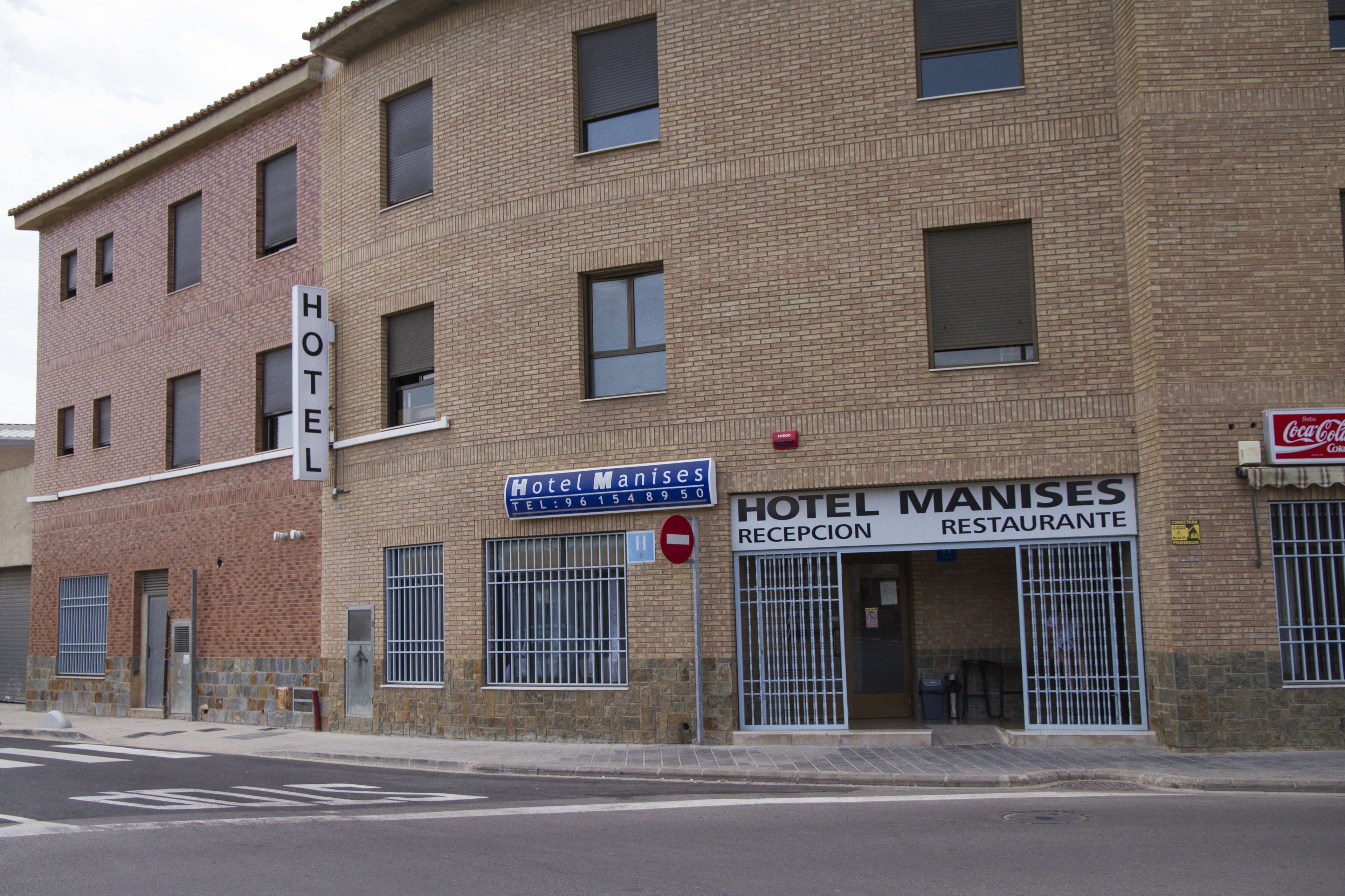 Entrada al alojamiento