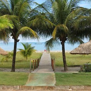 Beach nearby - Pousada Vila dos Corais (Paripueira)