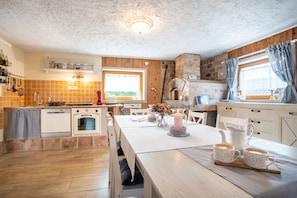 Family Apartment, Ensuite (Apartma) | 1 bedroom, individually decorated, individually furnished