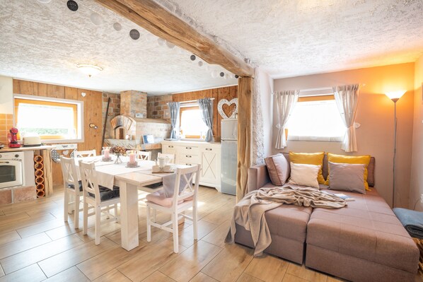 Appartamento familiare, bagno in camera (Apartma) | 1 camera, con stile personalizzato, con arredamento individuale