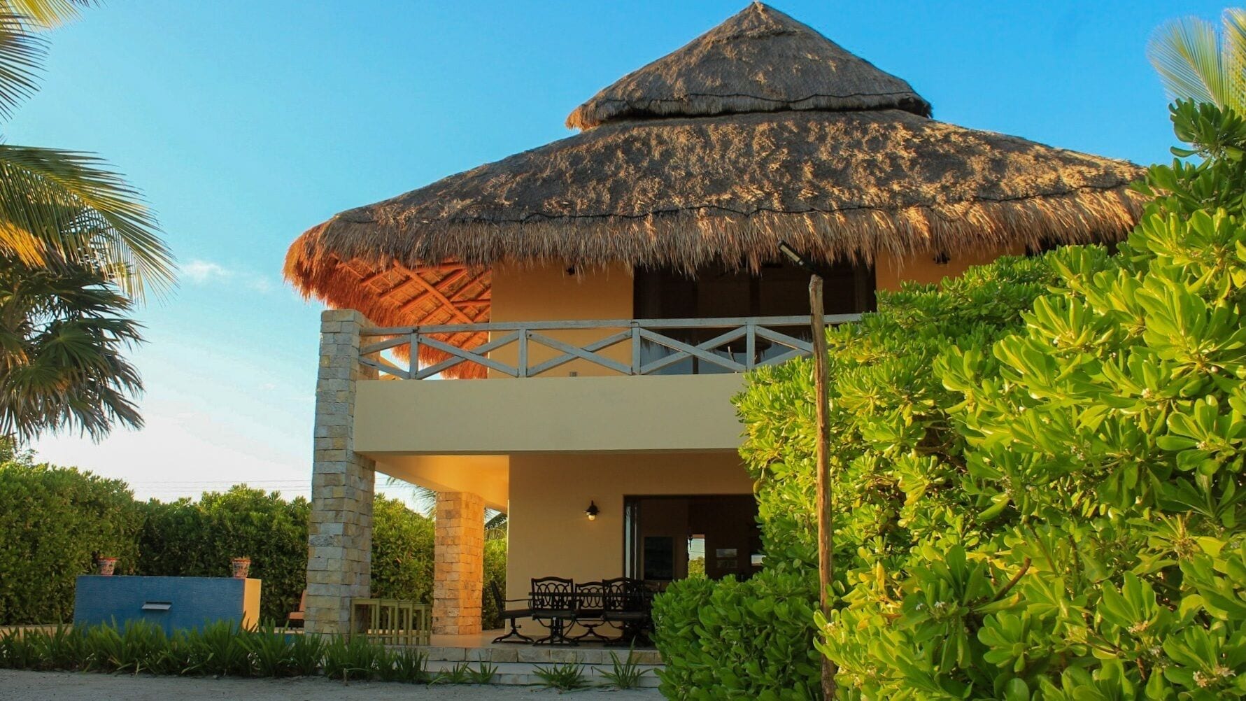 Mặt tiền nơi lưu trú