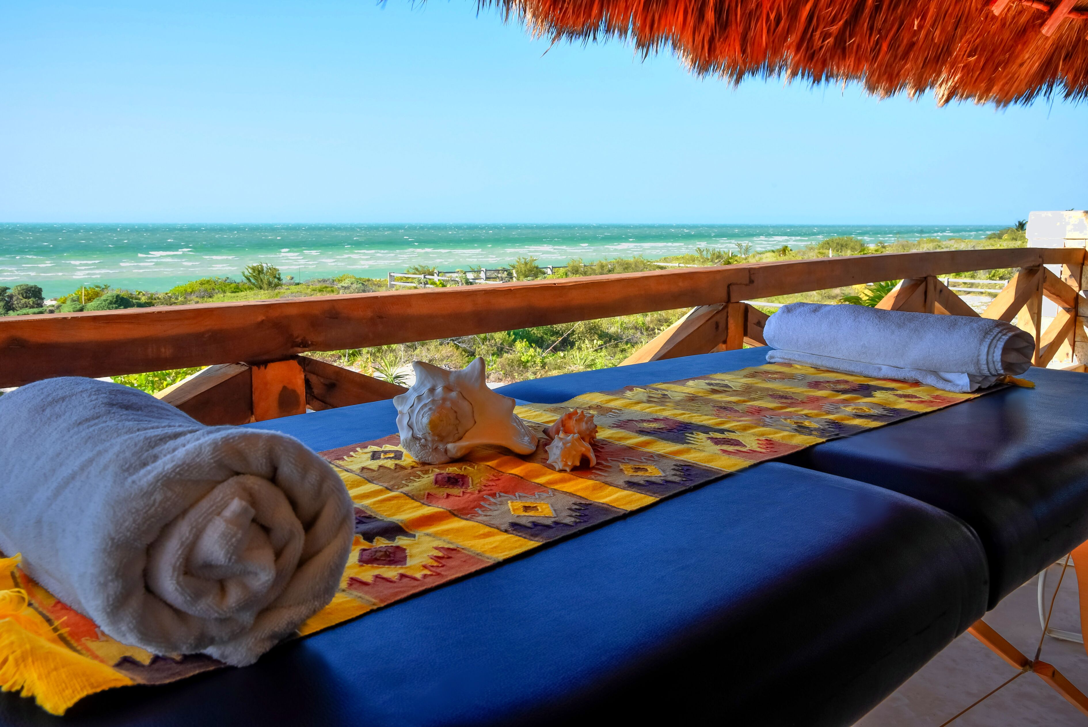 Masajes de tejido profundo, masajes suecos y masajes 