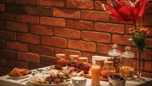 Bao gồm bữa sáng kiểu Âu hàng ngày 