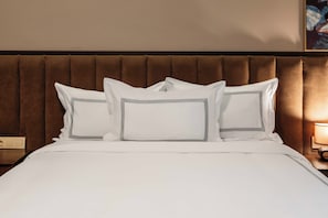 Chambre Double Deluxe, balcon, vue jardin | Literie de qualité supérieure, matelas mémoire de forme, minibar