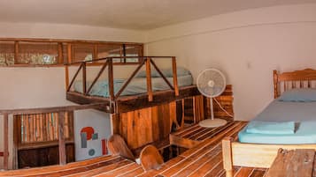 Dortoir Partagé, dortoir mixte | 1 chambre, rideaux occultants, Wi-Fi gratuit, draps fournis