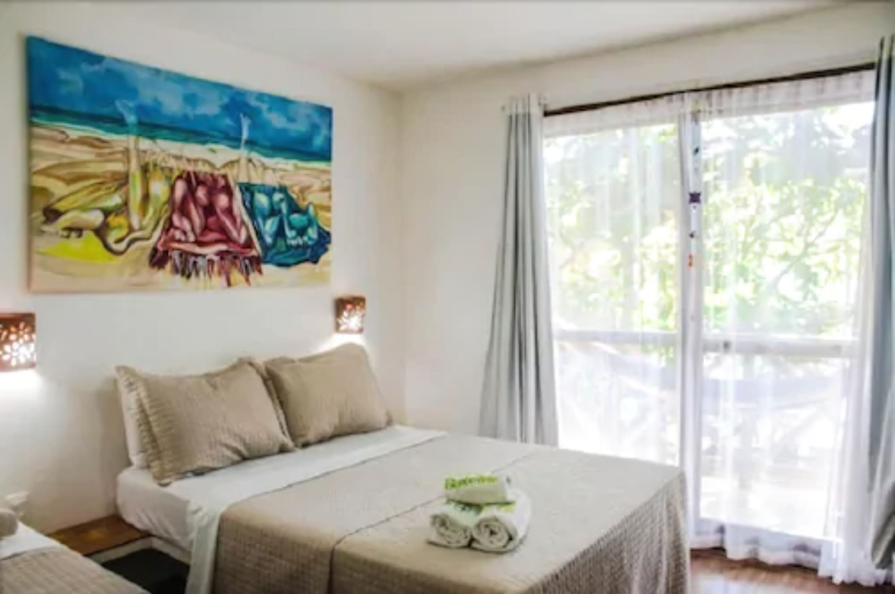 room, garden view | minibar, in-room safe, desk, blackout curtains