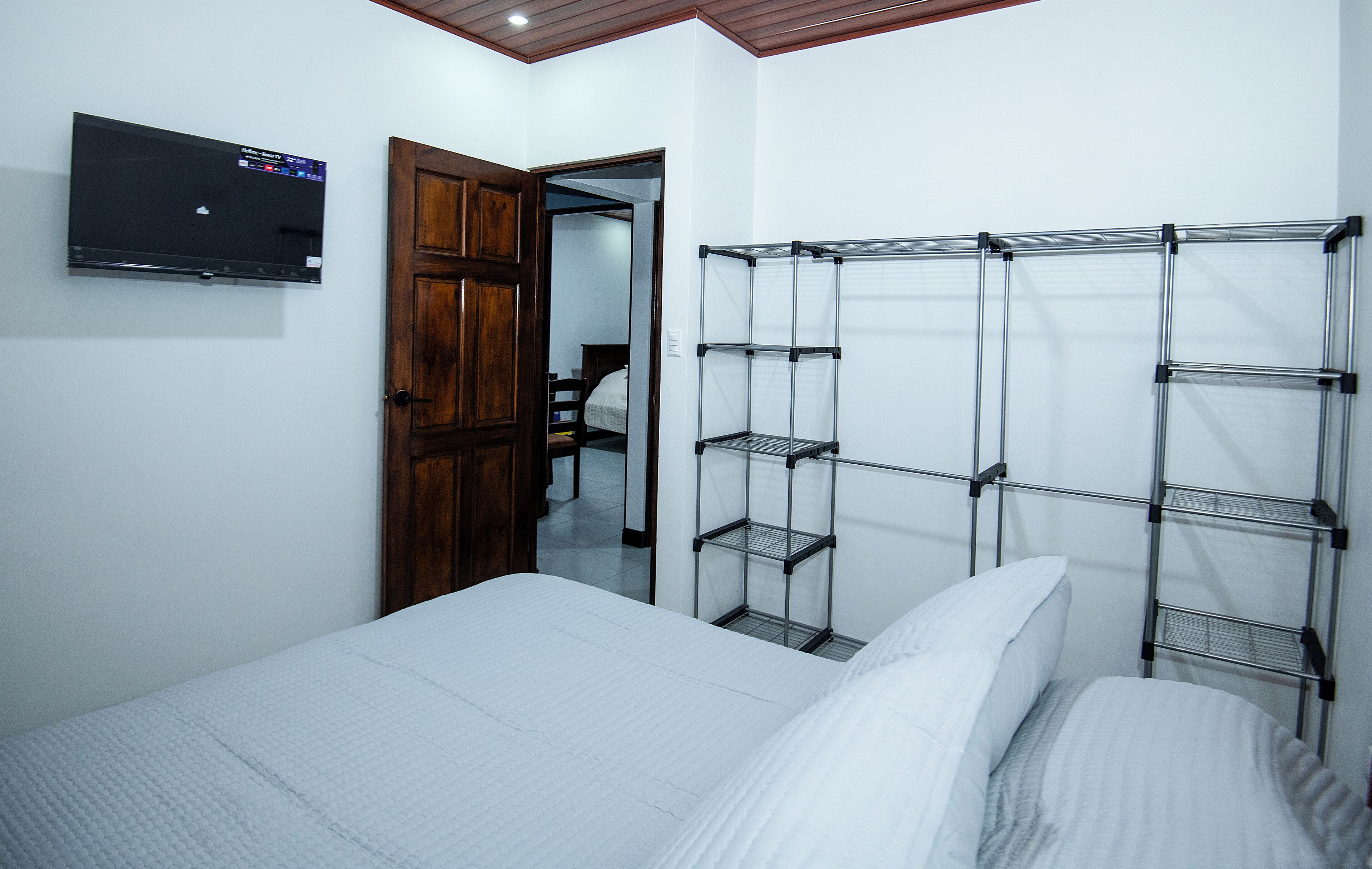 Caja de seguridad en la habitación y decoración personalizada 