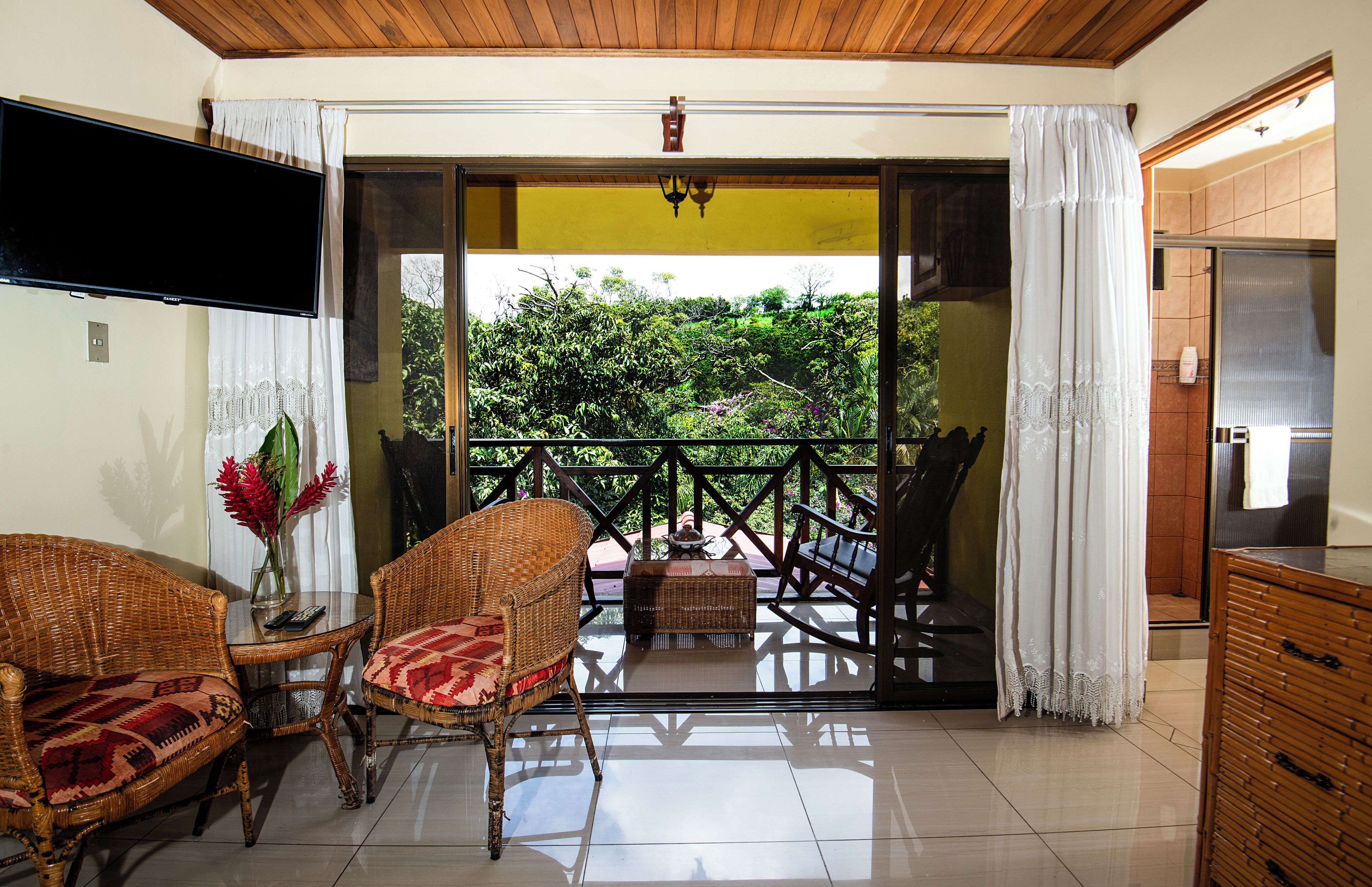 La Bella | In-room safe, individually decorated, individually furnished