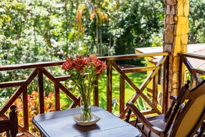 El Rio Apartment | Balcony view