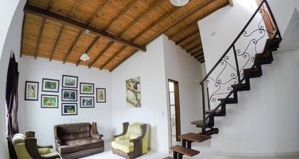 Fami Hotel Vive Jardin - Hostel