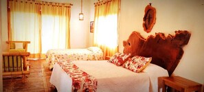 Blackout drapes, rollaway beds, free WiFi, bed sheets - Hotel del Campo (Quimbaya)